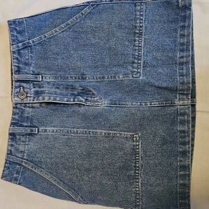Forever 21 100% cotton denim mini jean skirt